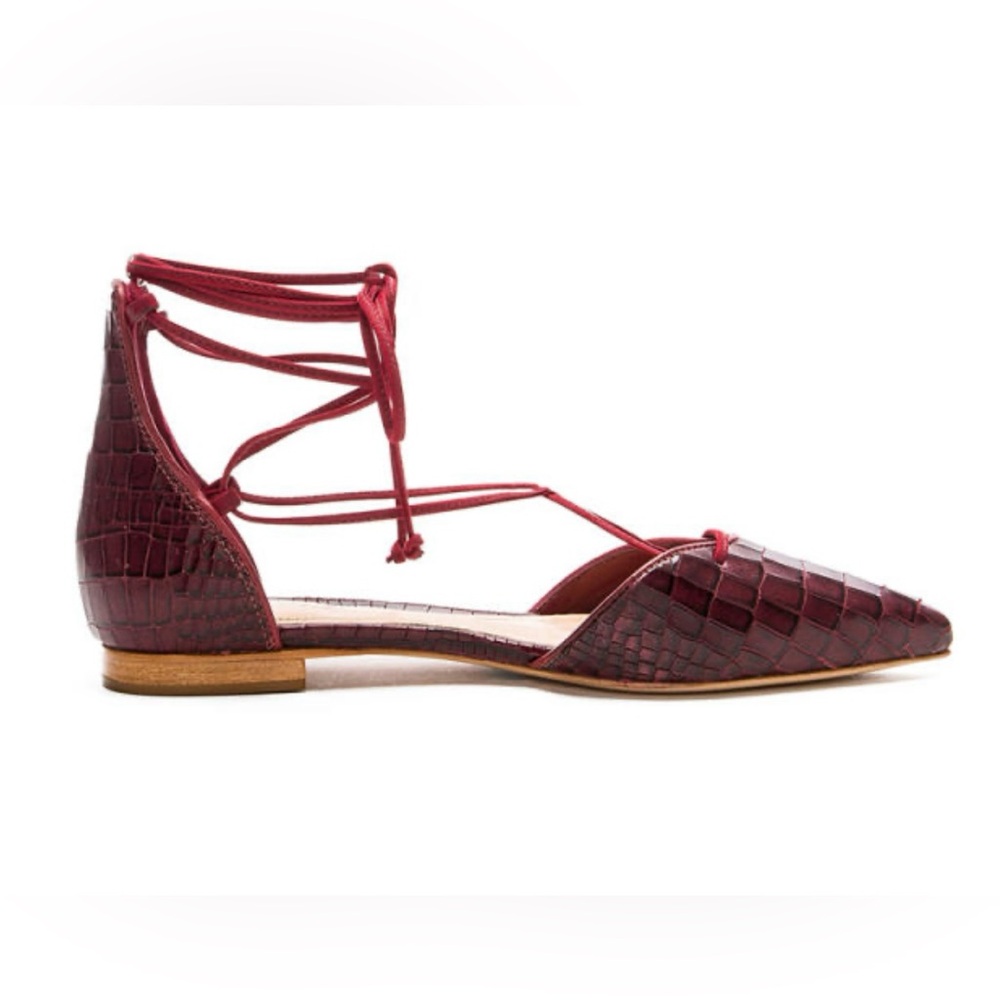 SCHUTZ Burgundy Croc-Embossed Lace-Up Flats